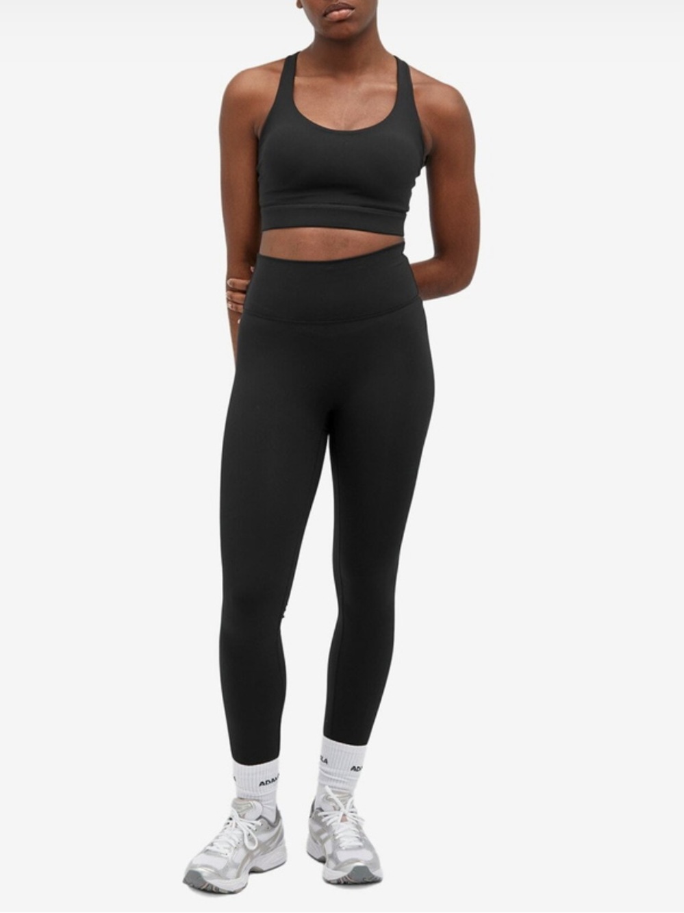 Adanola ultimate cross back black sports bra M